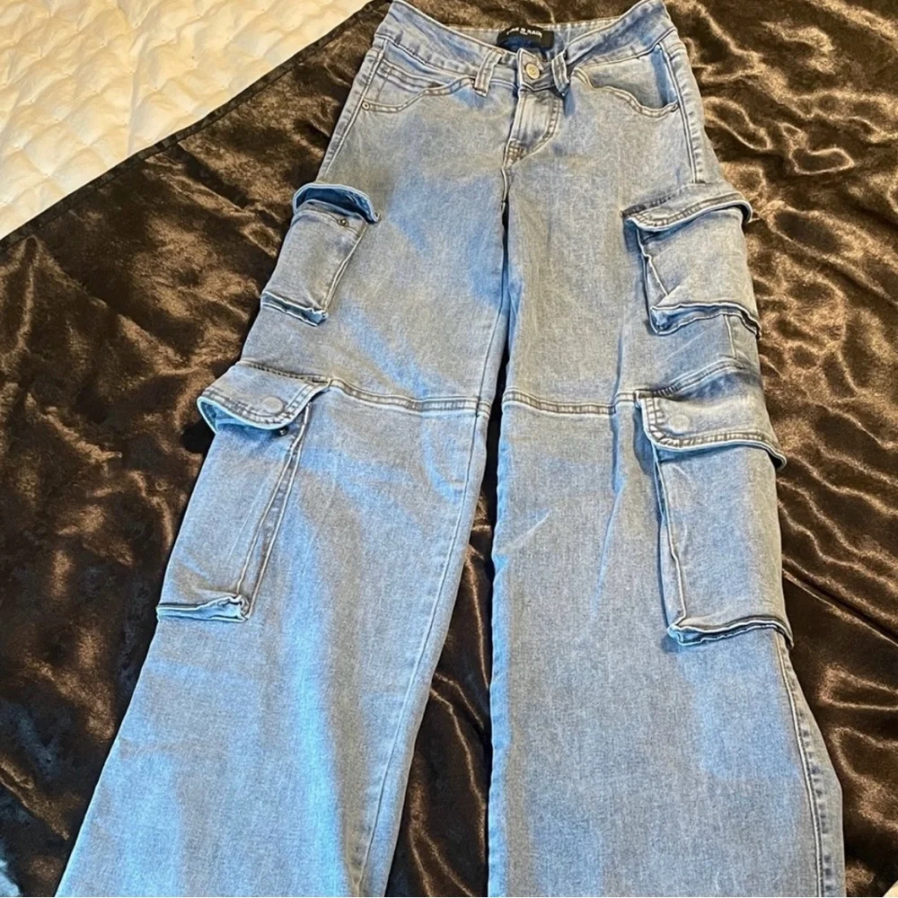 Women's Light Blue Cargo Jeans - Picture 2 of 4